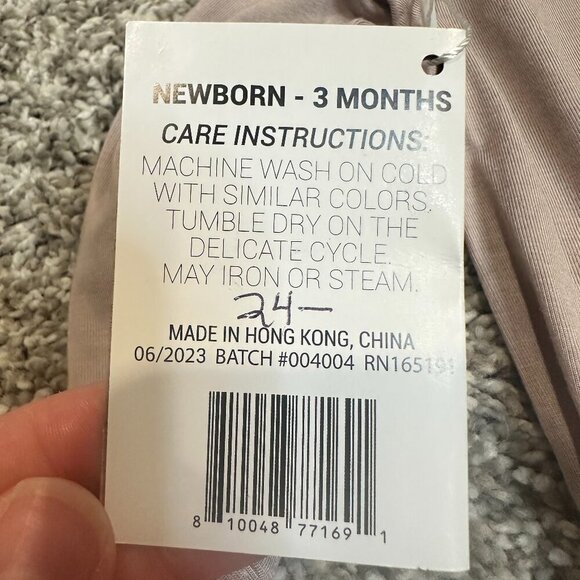 Three Little Tots Modal Mauve Grey Newborn Knotted Gown Baby Gift NWT Minimal - Picture 3 of 4